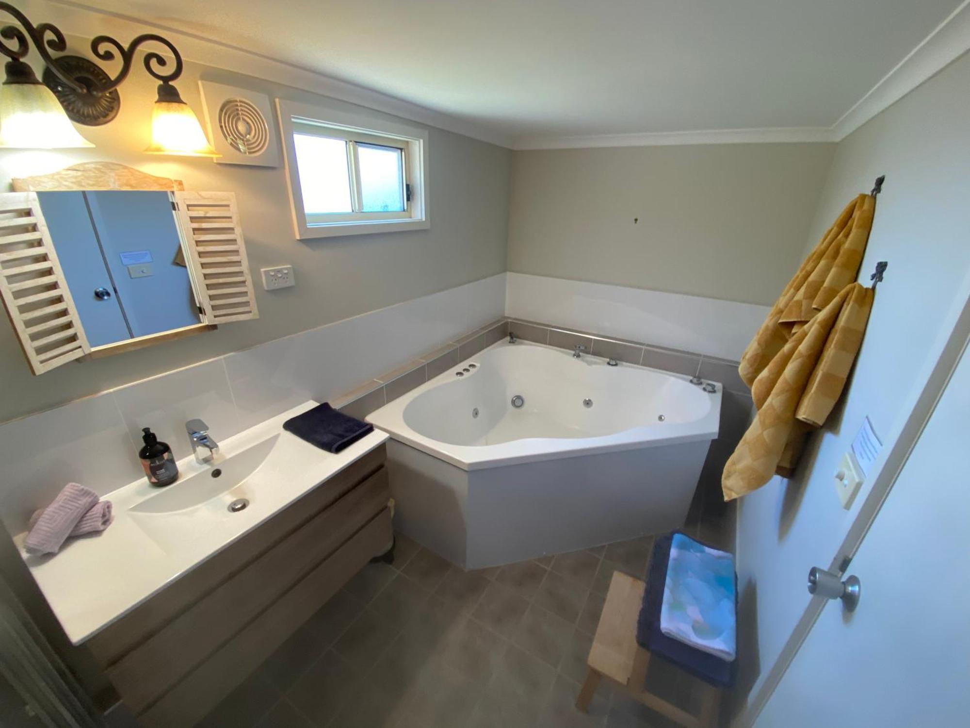 Churchill'S B&B Twin Spa Getaway Studio Swansea Ngoại thất bức ảnh