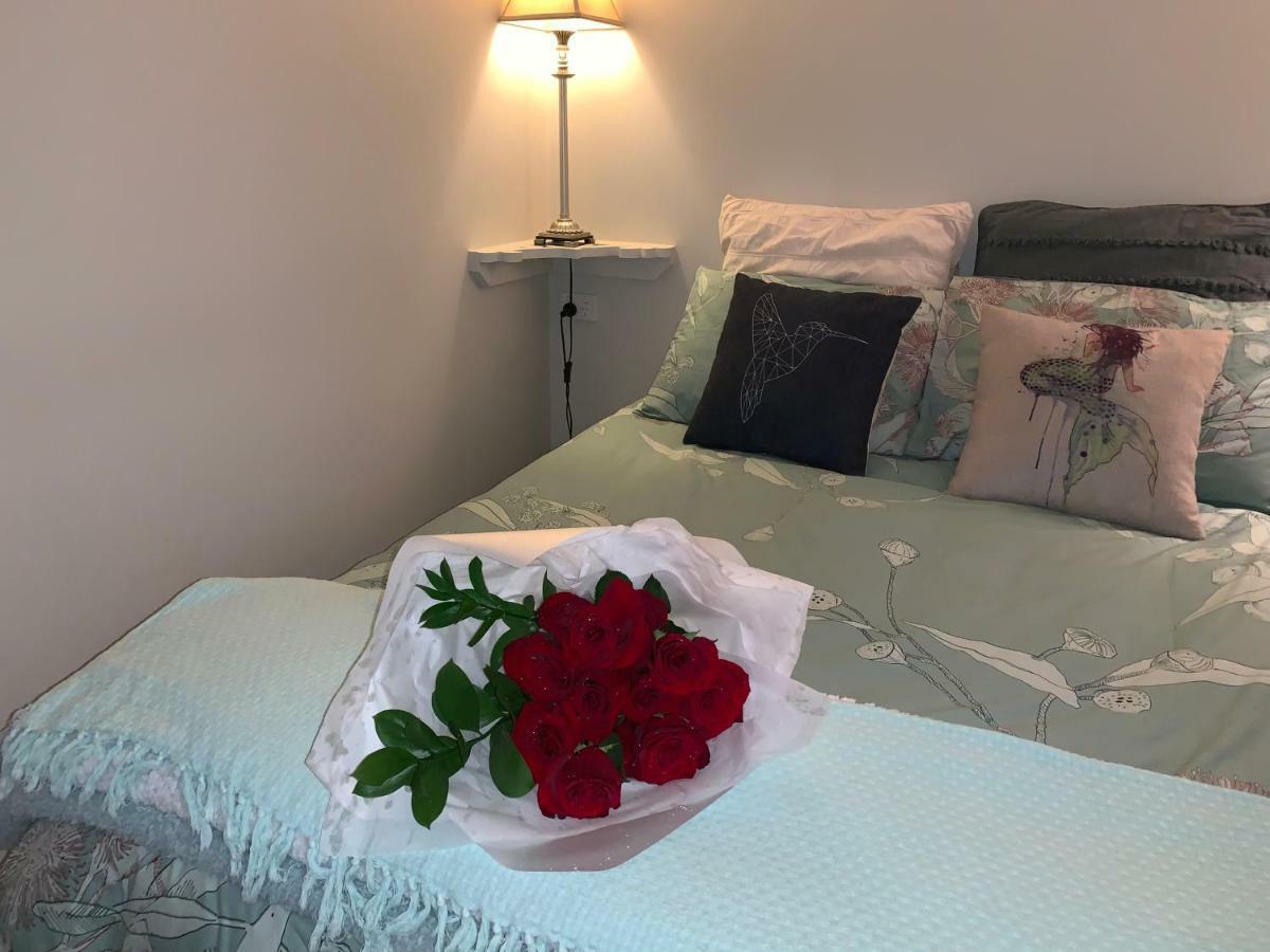 Churchill'S B&B Twin Spa Getaway Studio Swansea Ngoại thất bức ảnh